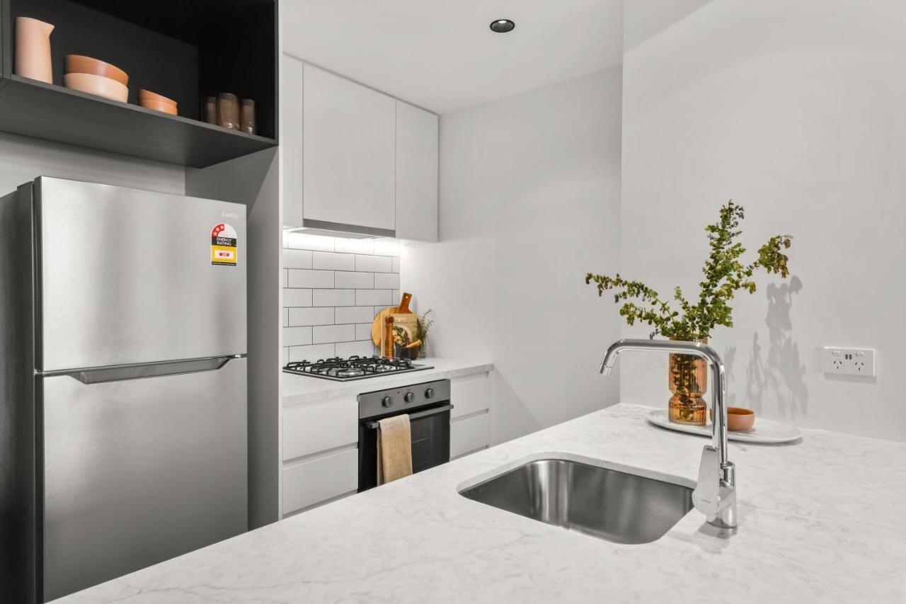 Апарт отель Rambla At Solarino House Мельбурн Экстерьер фото